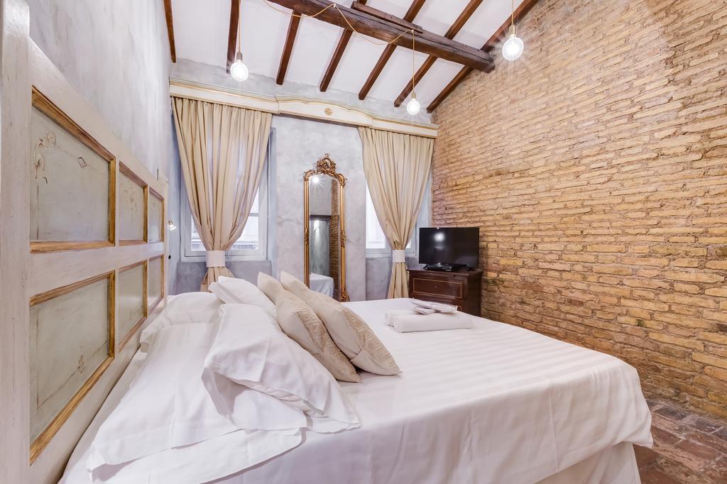 Colonna Suite - Rome Spanish Steps Suite & Spa Экстерьер фото
